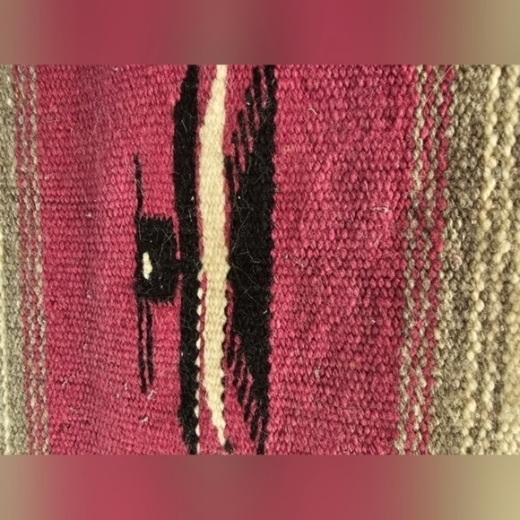 Small native American, (or possibly Mexican), hand woven wall hanging.‎ - Picture 2 of 6